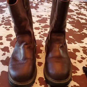 Pull-on Men's work boots